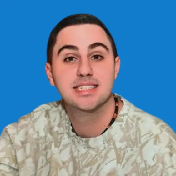 Luca Treppiedi - Marketing and Communications Intern at Lincoln Square Coaching